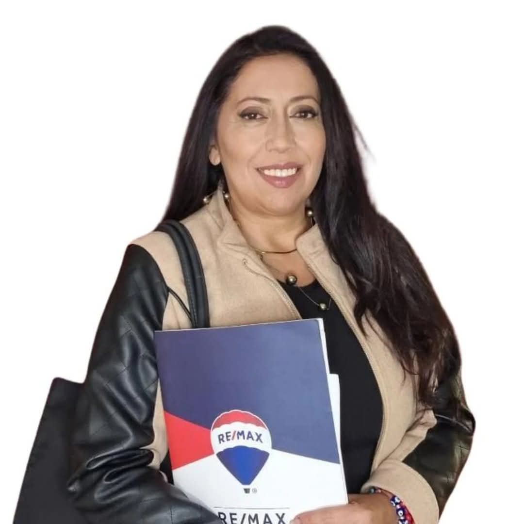 Andrea Yánquez Asesora